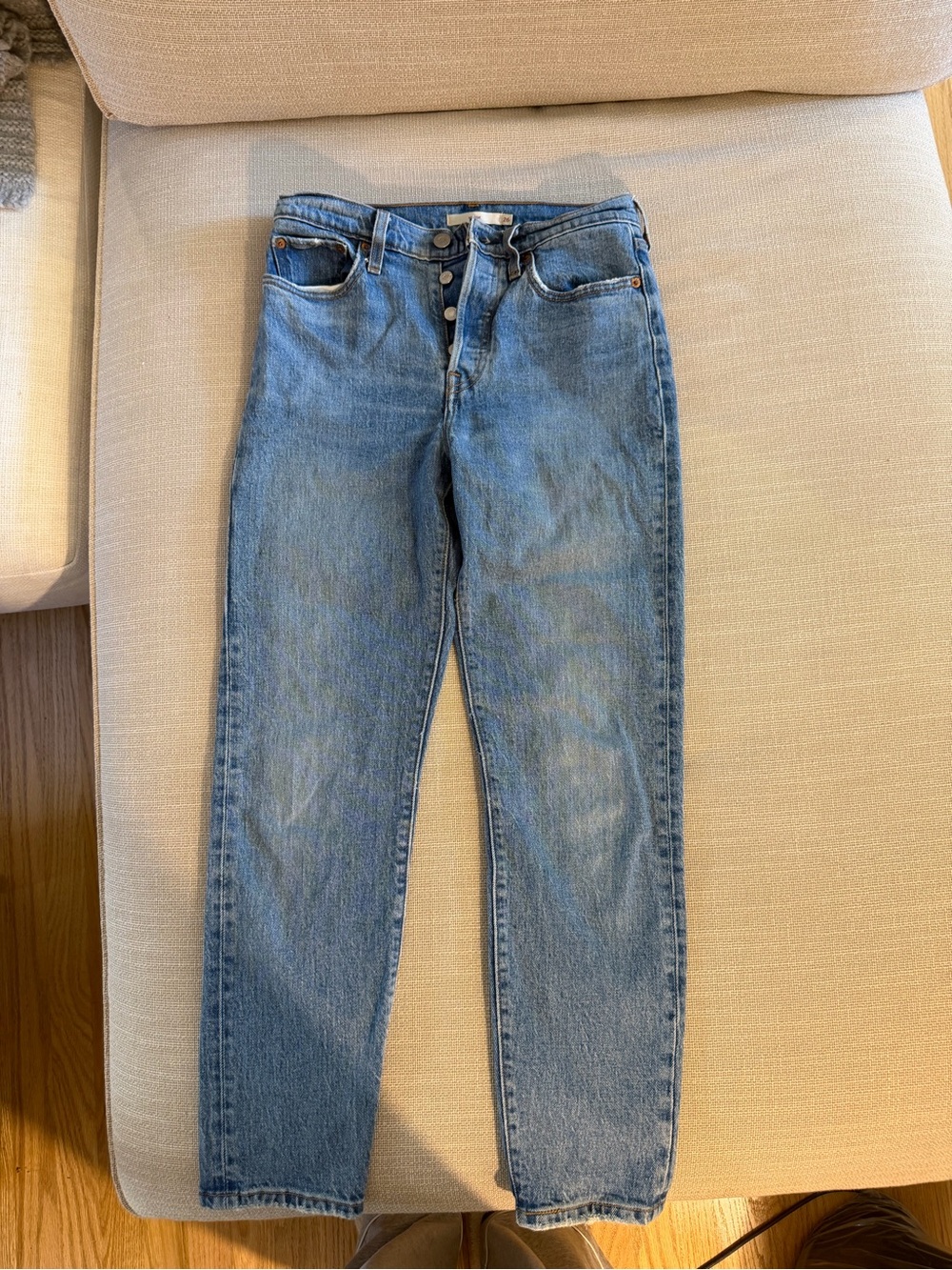 Levi’s Wedgie Straight Jeans - Light/Medium Vintage Wash